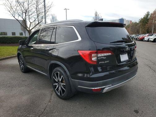 2020 Honda Pilot AWD Elite