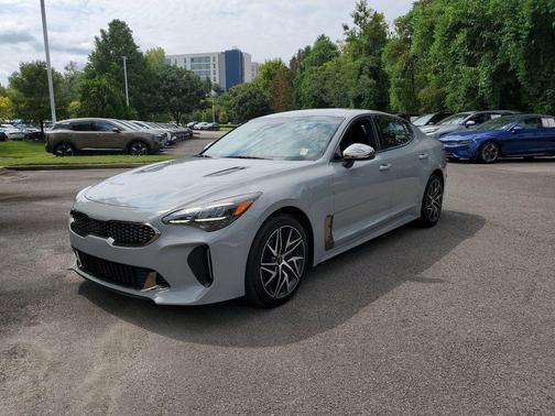 2022 Kia Stinger GT-Line