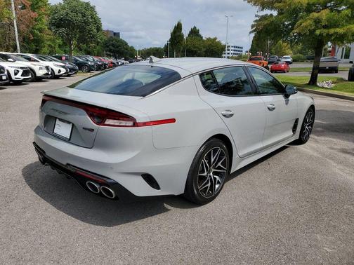 2022 Kia Stinger GT-Line