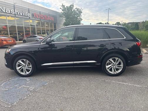 Orca Black Metallic 2020 Audi Q7 55 Premium Plus