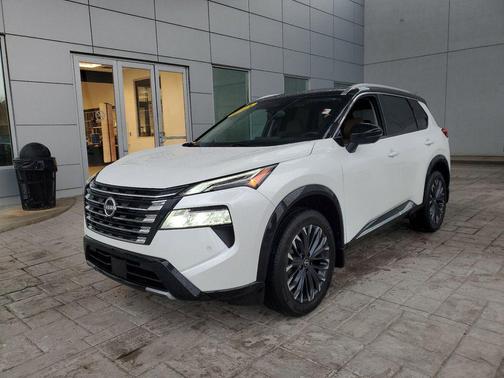 2024 Nissan Rogue Platinum