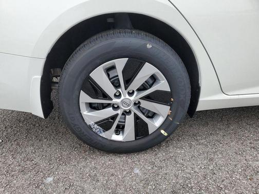 2025 Nissan Altima S FWD