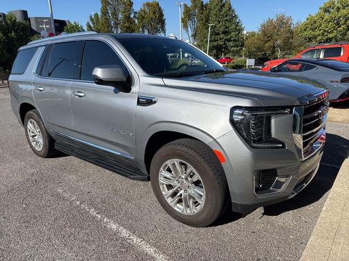 2024 GMC Yukon SLT