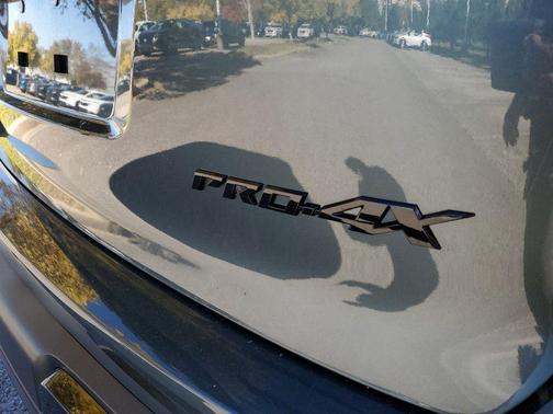 2025 Nissan Armada PRO-4X 4WD