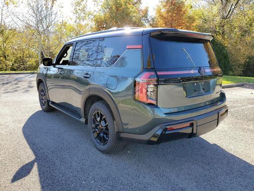 2025 Nissan Armada PRO-4X 4WD