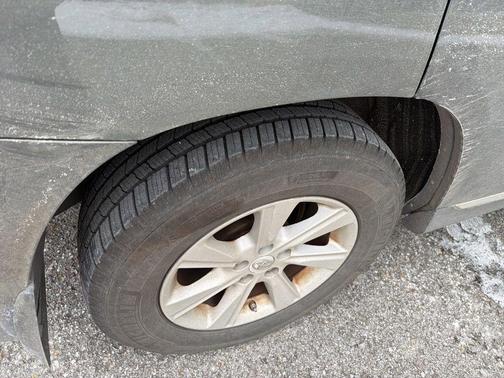 2012 Toyota Highlander SE