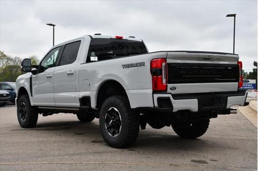 2025 Ford F-350 Platinum