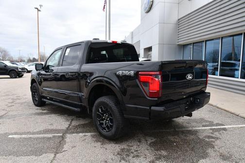 Agate Black Metallic 2024 Ford F-150 XLT