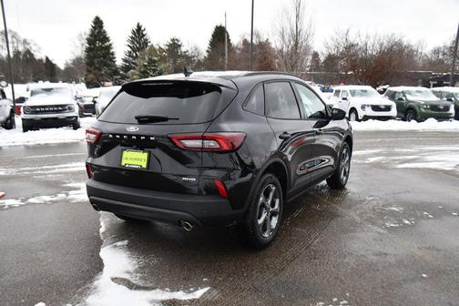 2026 Ford Escape ST-Line Select