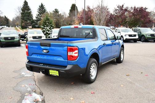 2025 Ford Maverick XL