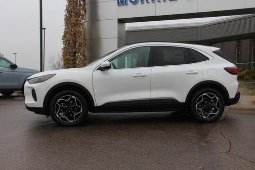 2026 Ford Escape Platinum