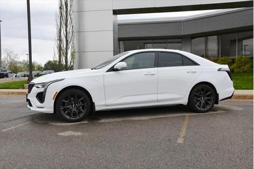 2022 Cadillac CT4 Sport