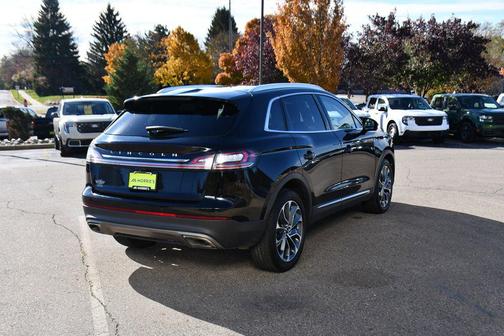 2021 Lincoln Nautilus Reserve