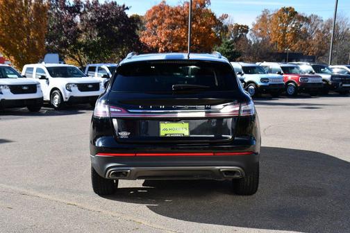 2021 Lincoln Nautilus Reserve