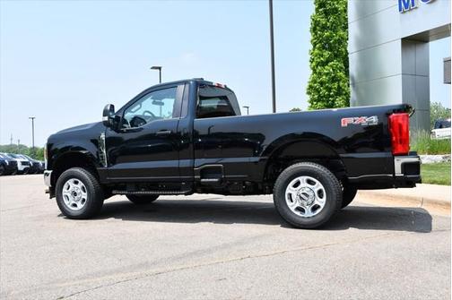 2025 Ford F-350 XLT