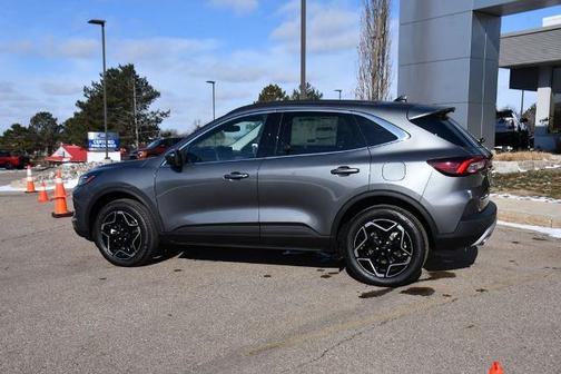 2026 Ford Escape Platinum