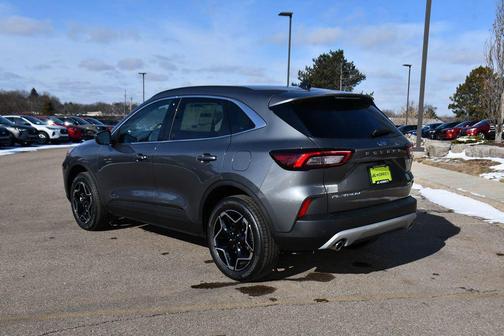 2026 Ford Escape Platinum