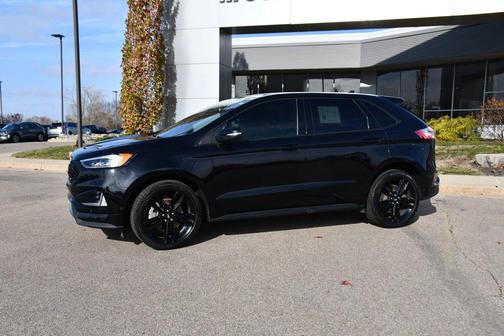 2021 Ford Edge ST