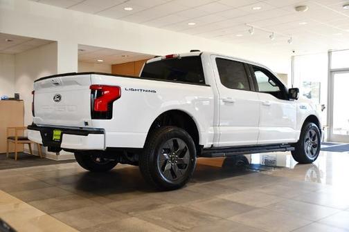 2025 Ford F-150 Lightning Flash