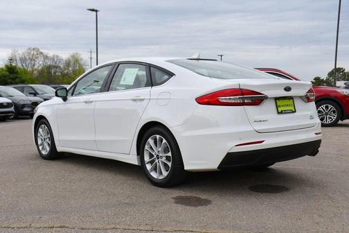 Oxford White 2020 Ford Fusion SE