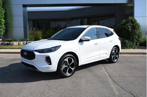 2023 Ford Escape ST-Line Elite