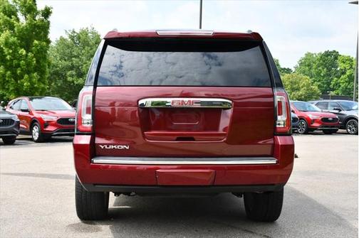 2016 GMC Yukon Denali