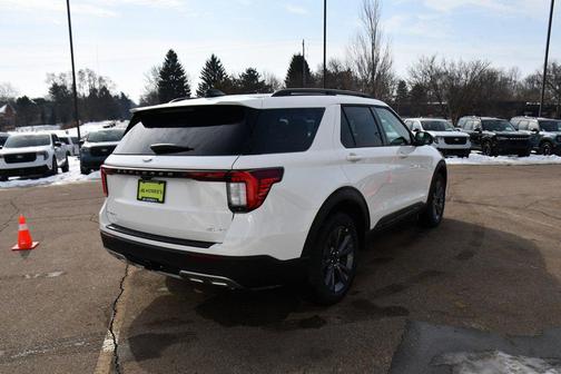 2026 Ford Explorer Active w/200A Pkg