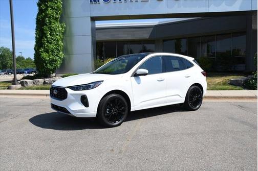 2025 Ford Escape ST-Line Elite