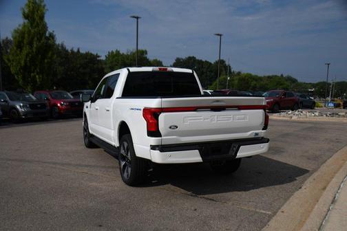 2025 Ford F-150 Lightning Platinum