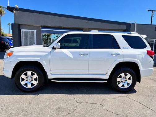 Blizzard Pearl Metallic 2013 Toyota 4Runner Limited