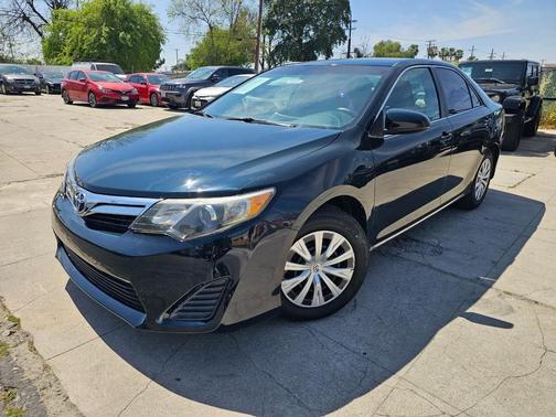 Cosmic Gray Mica 2014 Toyota Camry LE