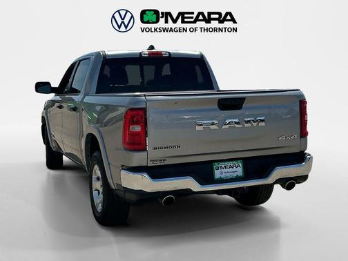 Billet Silver Metallic Clearcoat 2025 RAM 1500 Big Horn/Lone Star