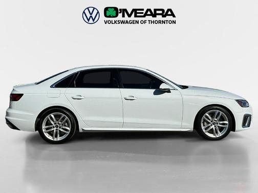 Glacier White Metallic 2023 Audi A4 45 S line Premium