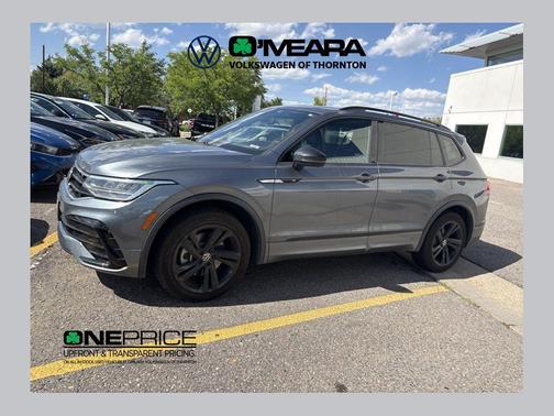 Platinum Gray Metallic 2023 Volkswagen Tiguan 2.0T SE R-Line Black 4MOTION