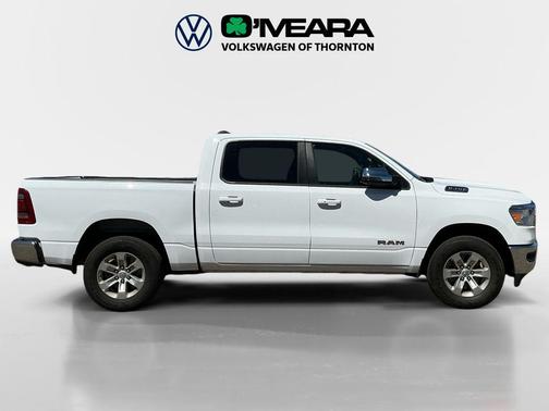 Bright White Clearcoat 2024 RAM 1500 Laramie