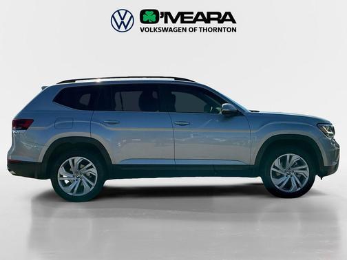 2023 Volkswagen Atlas 2.0T SE w/Technology 4MOTION