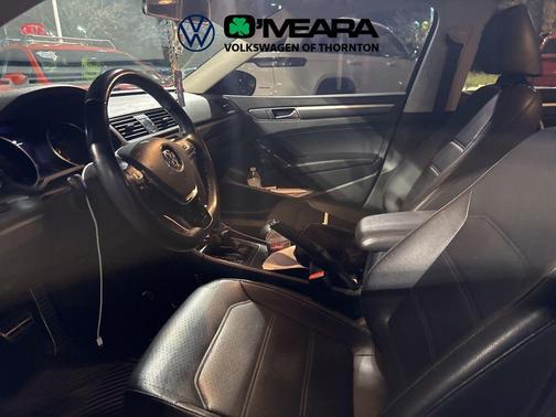 2016 Volkswagen Passat 1.8T R-Line