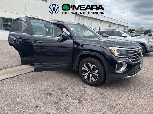 2024 Volkswagen Atlas 2.0T SE
