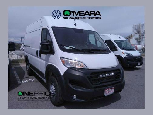 Bright White Clearcoat 2025 RAM ProMaster 2500 Tradesman