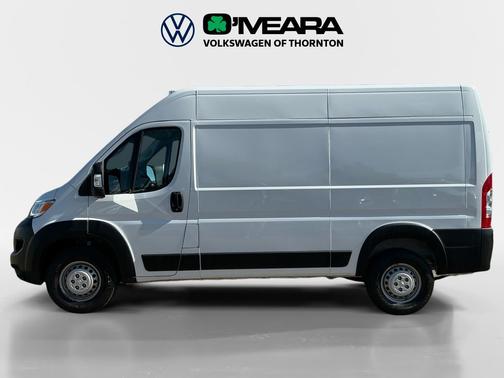 Bright White Clearcoat 2025 RAM ProMaster 2500 High Roof