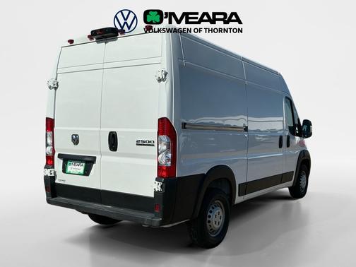 Bright White Clearcoat 2025 RAM ProMaster 2500 High Roof