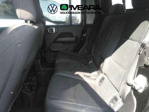 Black Clearcoat 2023 Jeep Gladiator Overland