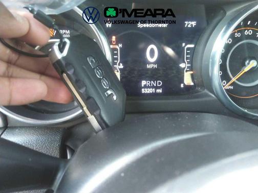 Black Clearcoat 2023 Jeep Gladiator Overland