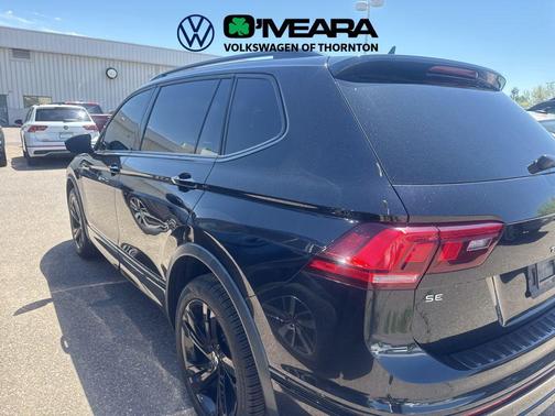 Deep Black 2023 Volkswagen Tiguan 2.0T SE R-Line Black 4MOTION