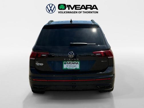 Deep Black 2023 Volkswagen Tiguan 2.0T SE R-Line Black 4MOTION