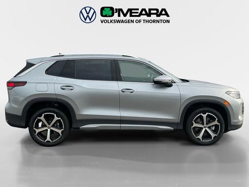 Pyrite Silver Metallic 2026 Volkswagen Tiguan 2.0T SE