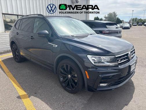 Deep Black Pearl 2020 Volkswagen Tiguan 2.0T SE R-Line Black 4MOTION