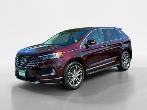 2019 Ford Edge Titanium