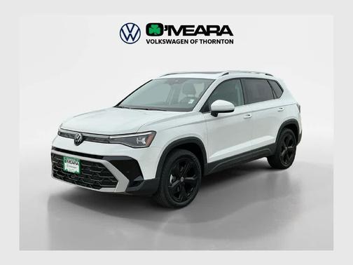 Pure White 2025 Volkswagen Taos 1.5T SEL