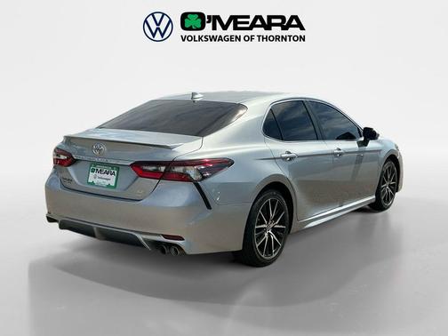 Celestial Silver Metallic 2024 Toyota Camry SE